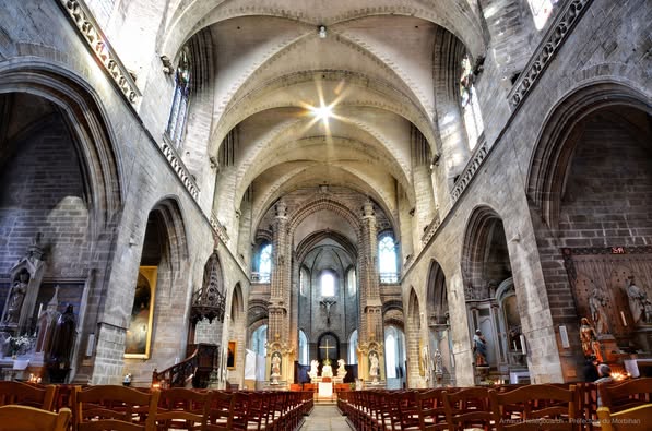 Visite de la Paroisse Cathédrale Saint Pierre de Vannes  !